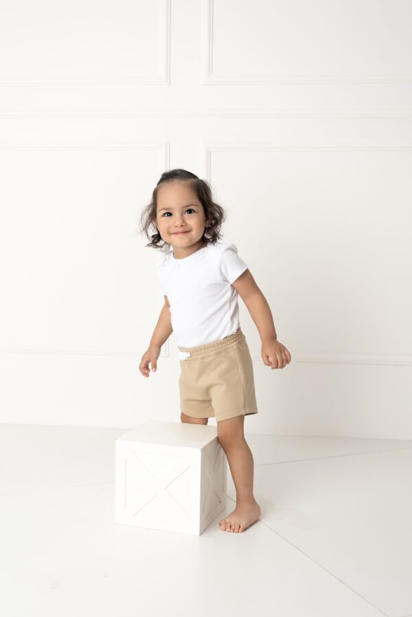 Short Niña Beige