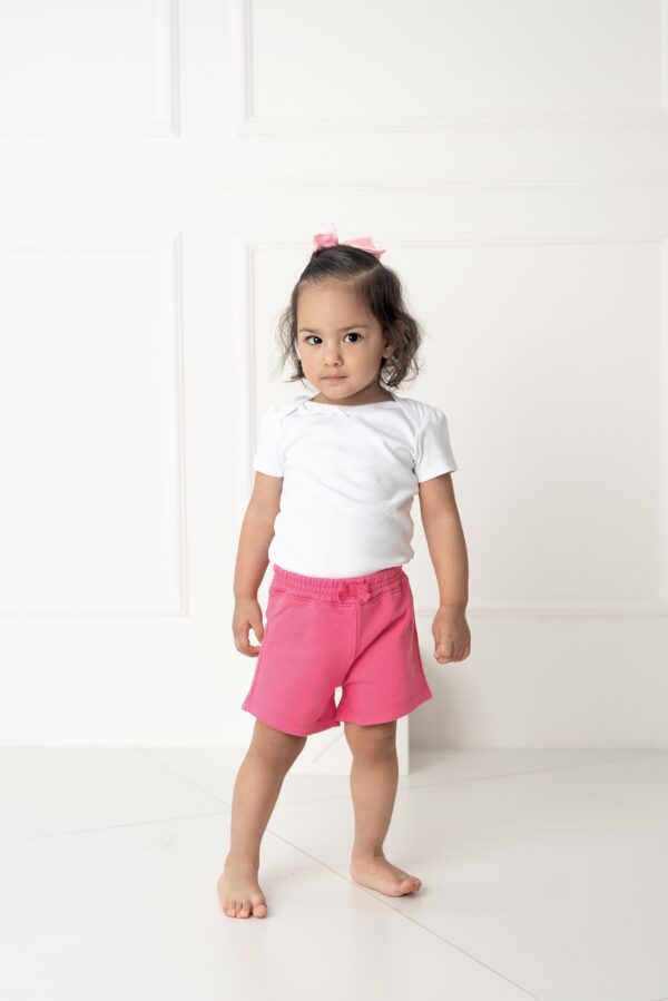 IMG_7605 Short Niña Magenta