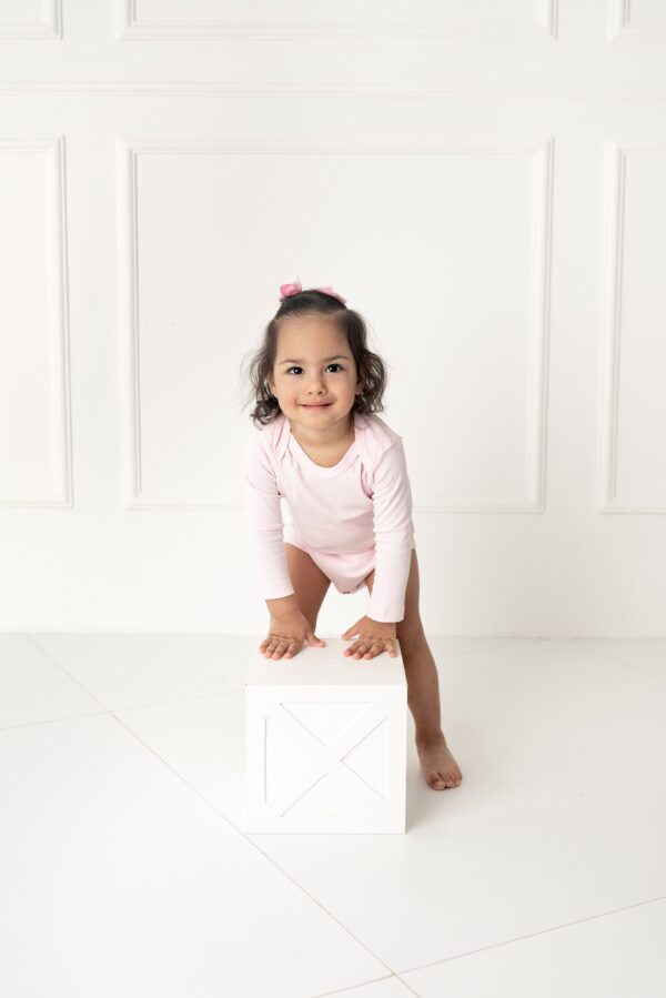 IMG_7613 Body Manga Larga Niña Rosado Claro