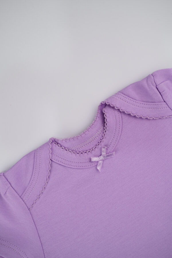 Body Manga Corta Niña Lila Pastel
